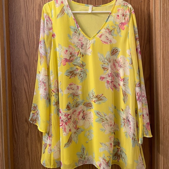 Pink Blush- Chiffon Yellow Floral Bell Sleeve Dress - Picture 3 of 6